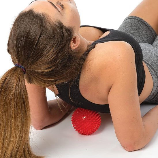 balle-de-massage-rouge-douleurs-dos