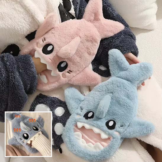 bouillotte-bleu-peche-chaleur-mains