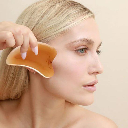 gua-sha-grattoir-resine-massage