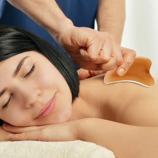 gua-sha-massage-epaules